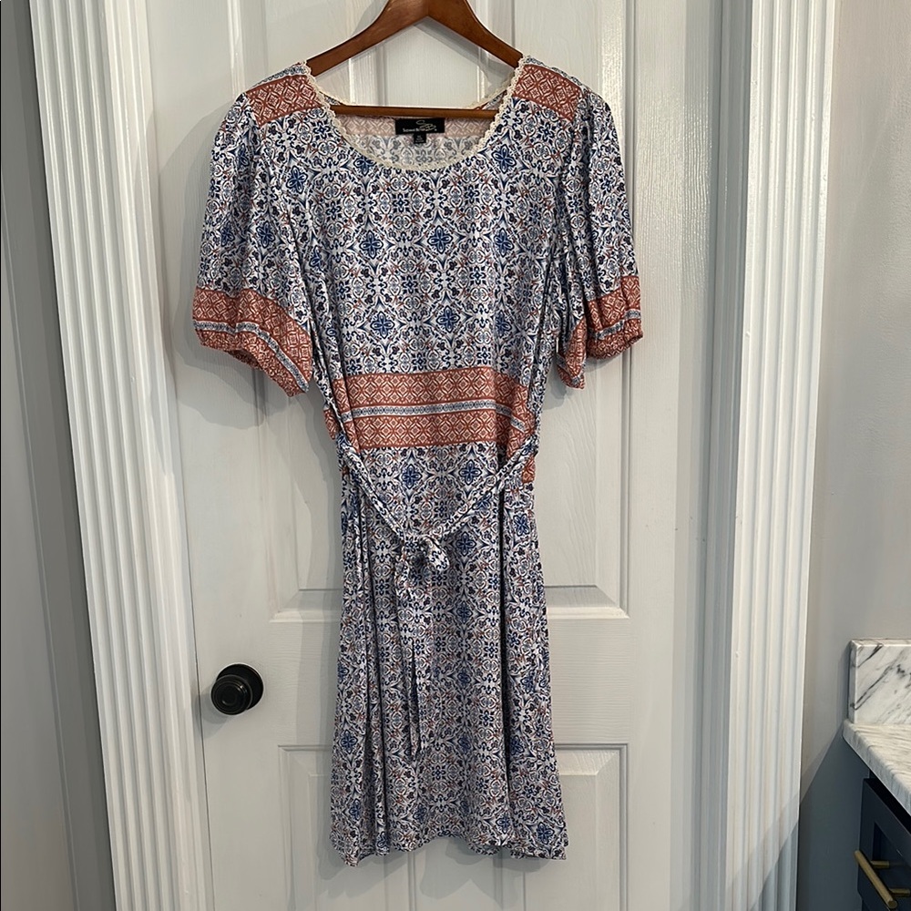 Suzanne Betro Blue and White Puff Sleeve Sundress